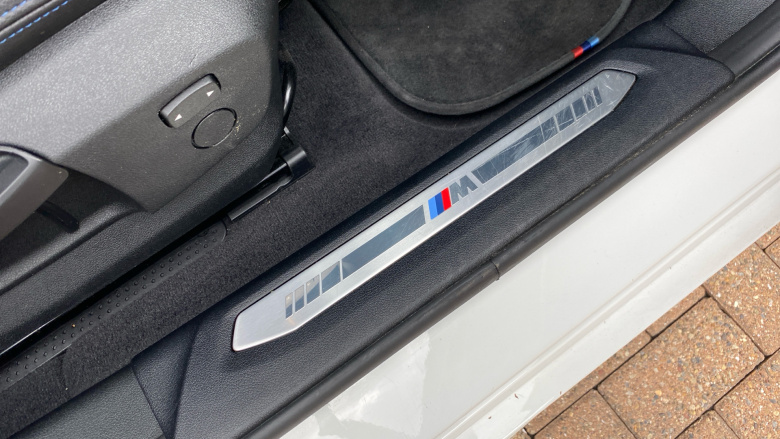 BMW 1 Series 118i M Sport 5dr Step Auto Petrol Hatchback